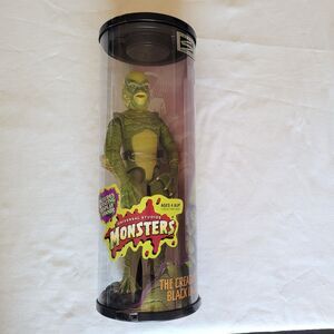 Vintage 1998 Creature from the Black Lagoon Figure – New in Package